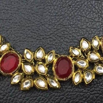 Minaki Rubina Kundan Set