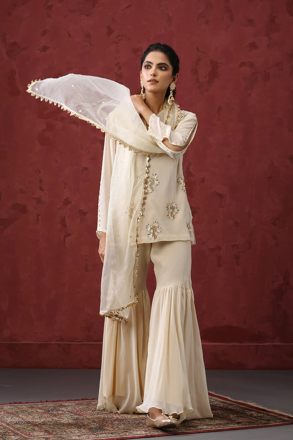 Ivory Sharara Set