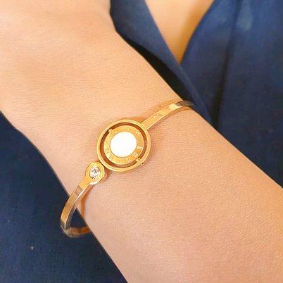 Minaki the Executive Bracelet