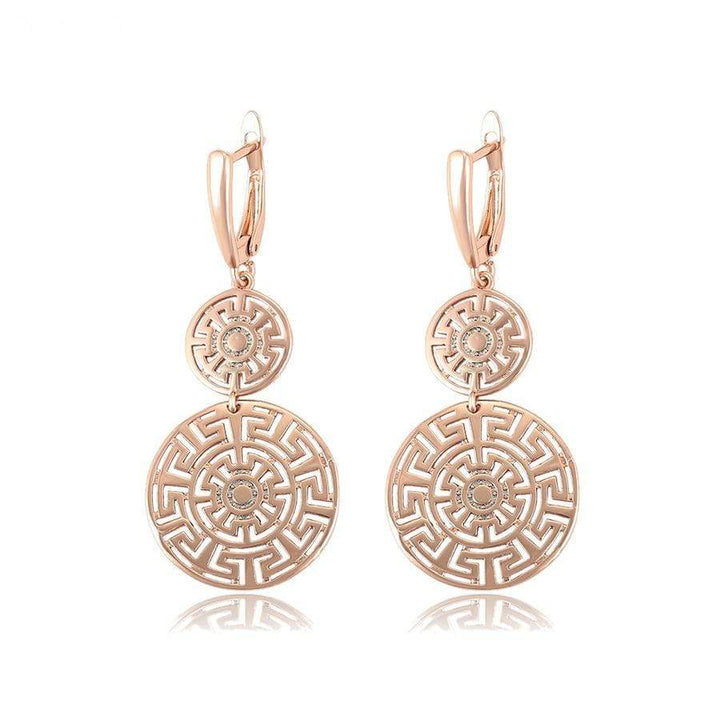 Minaki Elegant Earrings