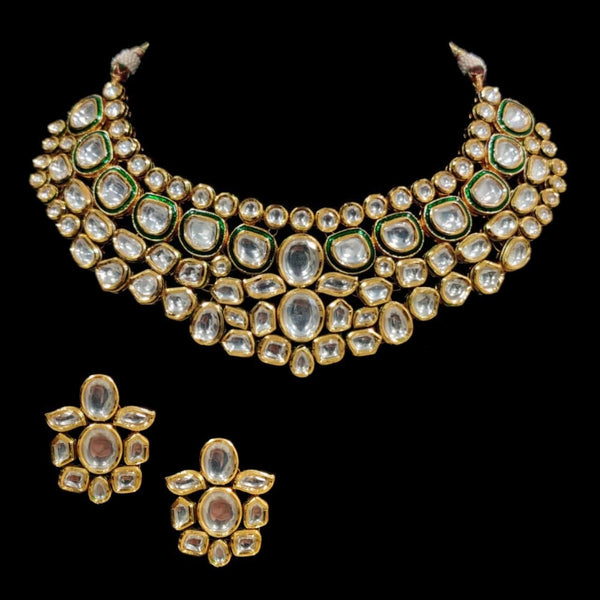 Minaki Kundan Choker Set