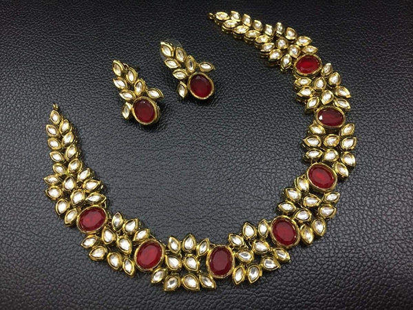 Minaki Rubina Kundan Set