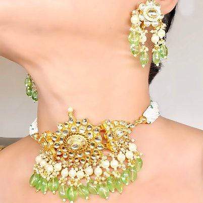 Minaki Aisha Kundan Choker Set