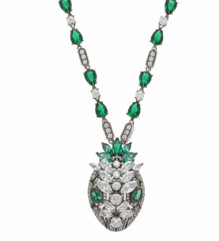 MINAKI Sets PANTHER PENDANT NECKLACE SET