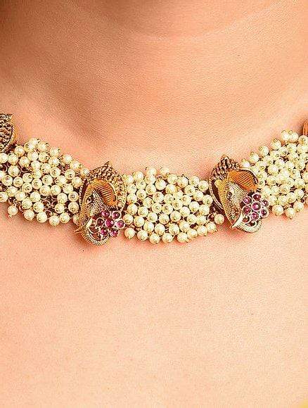 MINAKI Sets PEARL BEADED GOLD TONE TEMPLE NECKLACE WITH EARRINGS