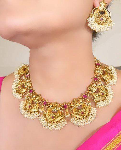 MINAKI Sets TEMPLE JEWELLERY SET  : FLORAL GANESHA TEMPLE CHOKER SET