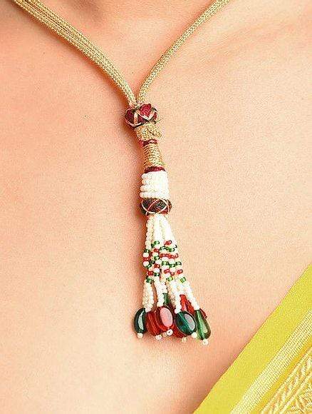 MINAKI Sets TEMPLE JEWELLERY SET : GOLD TONE TEMPLE NECKLACE AND EARRINGS WITH PEARLS